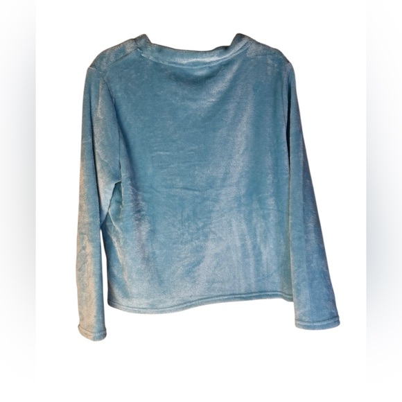 Disney 100 Women’s Stitch Soft Fleece Long Sleeve Pullover Top Pajama Size Large - Picture 3 of 9